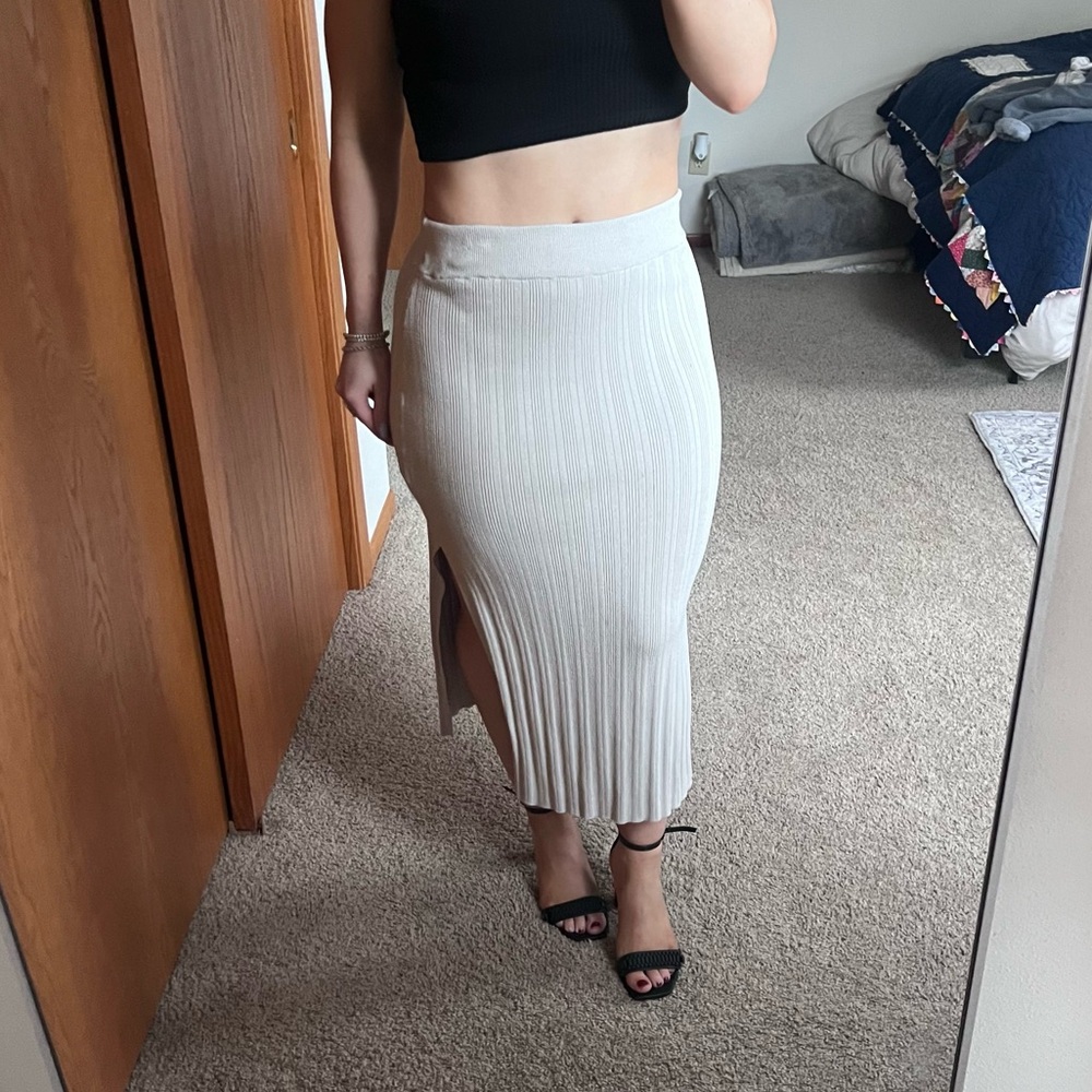 Abercrombie Midi Ribbed Skirt